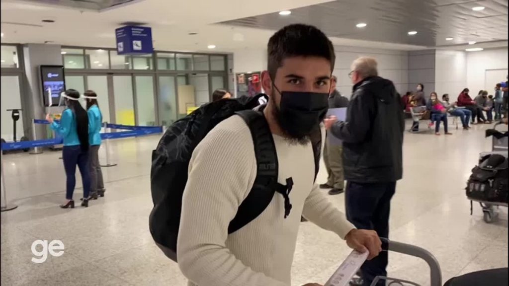 Defender Bruno Mendes arrives at Porto Alegre to sign with Inter: “I am happy” |  international