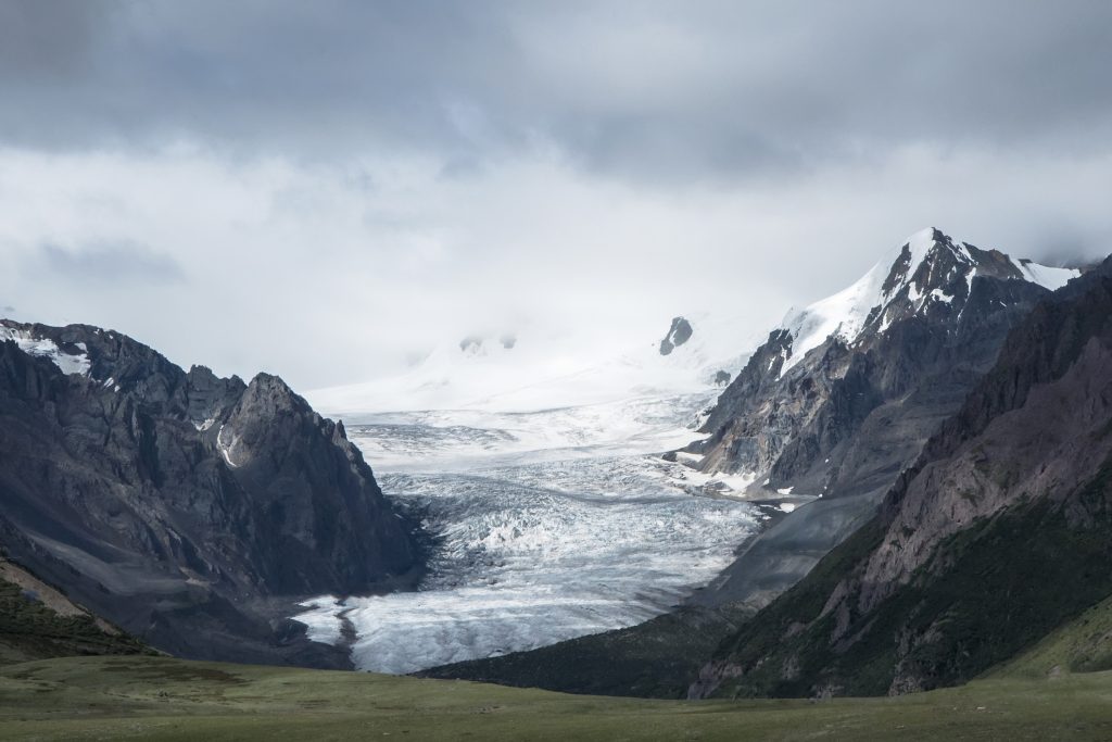 Researchers find viruses frozen 15,000 years ago in glaciers in Tibet