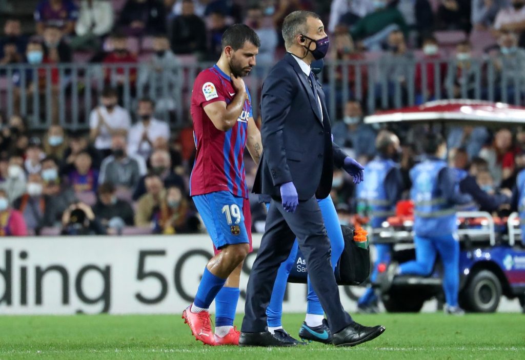 After suffering from arrhythmia, Aguero will be out for at least three months in Barcelona |  Spanish football