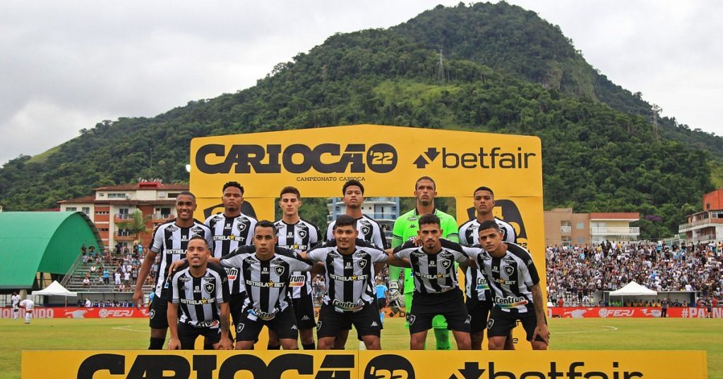 Lucio Flavio explains Botafogo’s reserve option against Odax and praises the boys: “Appreciates the work done at base”