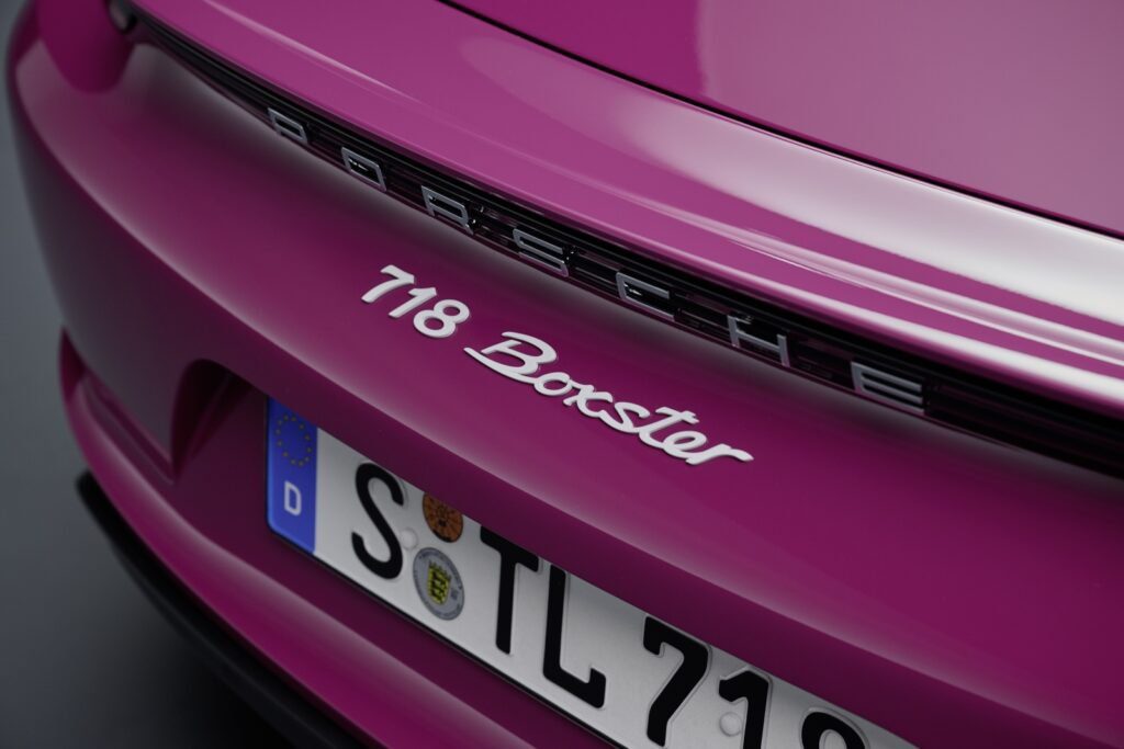 Porsche 718 Style Edition rear with inscription "718 Boxster" In white.